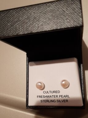 Cultured Freshwater Pearl Sterling Silver Stud Earrings